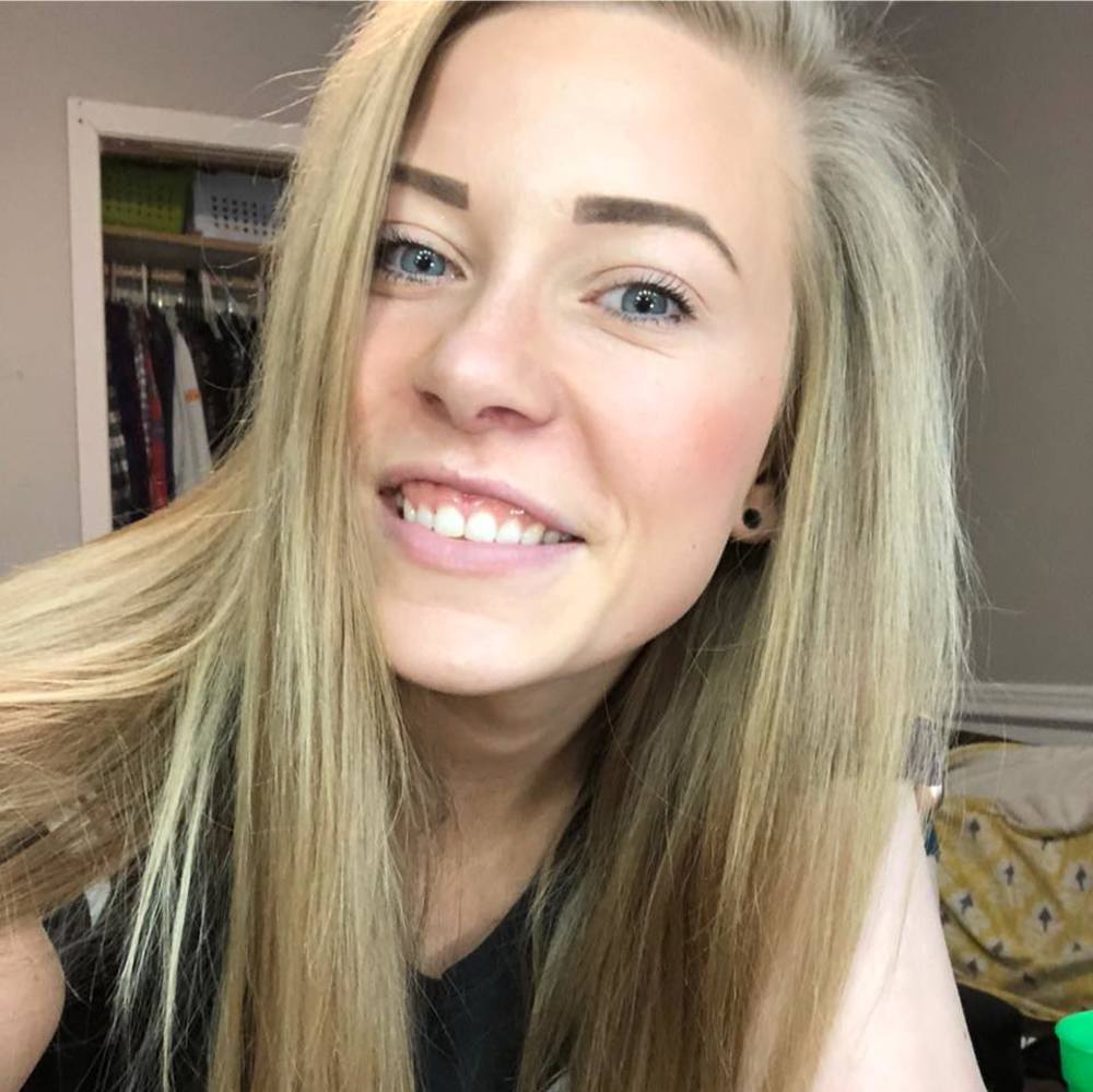 Meet your Posher, Kenz